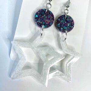 Star earrings w/silver hardware.  Lightweight & sparkly!